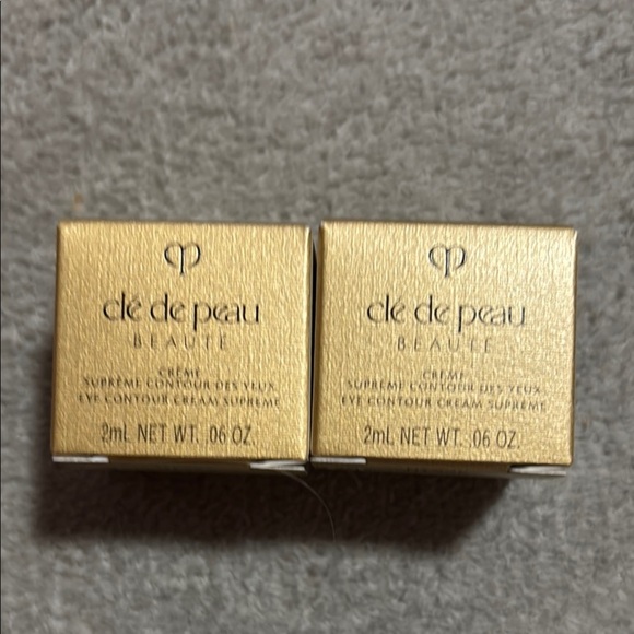 Cle de Peau Beaute Eye Cream - Gold - Picture 1 of 2